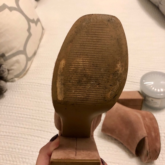 Steve Madden Suede Pink Clogs - Picture 3 of 4